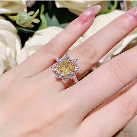 🌻 Sterling Silver Sparkling Canary Yellow Cz Diamond Sunflower Ring - Picture 4 of 16
